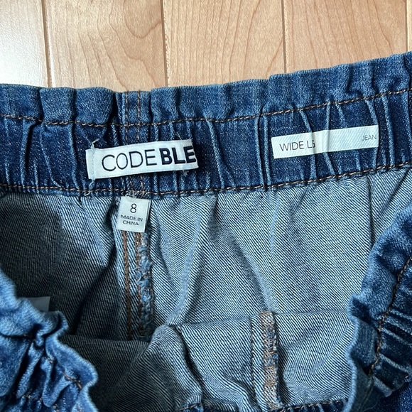 Code blue jeans - Picture 3 of 7